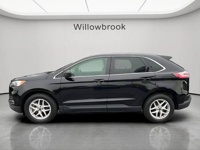 Certified 2022 Ford Edge SEL w/ Convenience Package AWD/4WD image 2