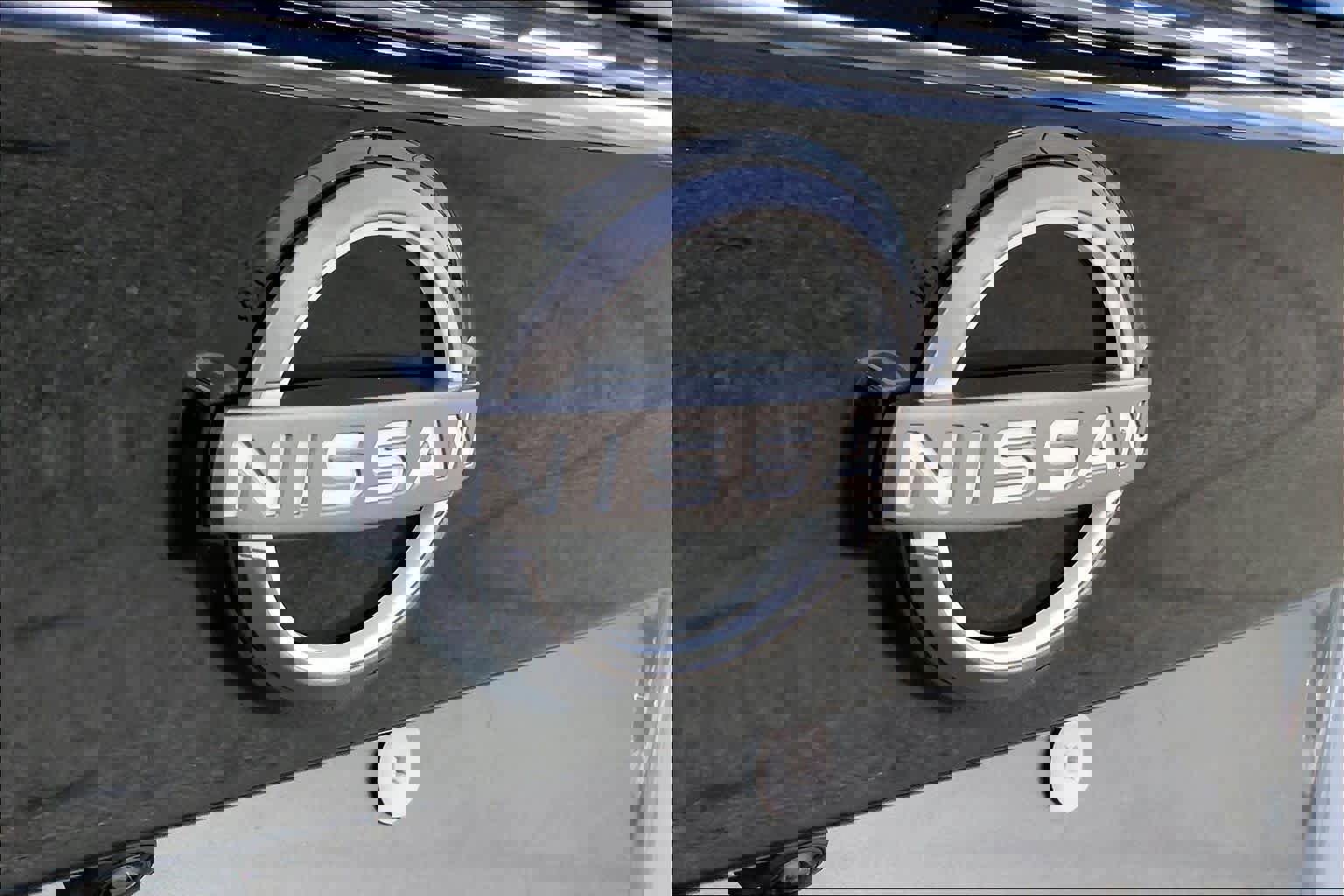 Used 2025 Nissan Kicks SR w/ Interior Electronics Package image 12