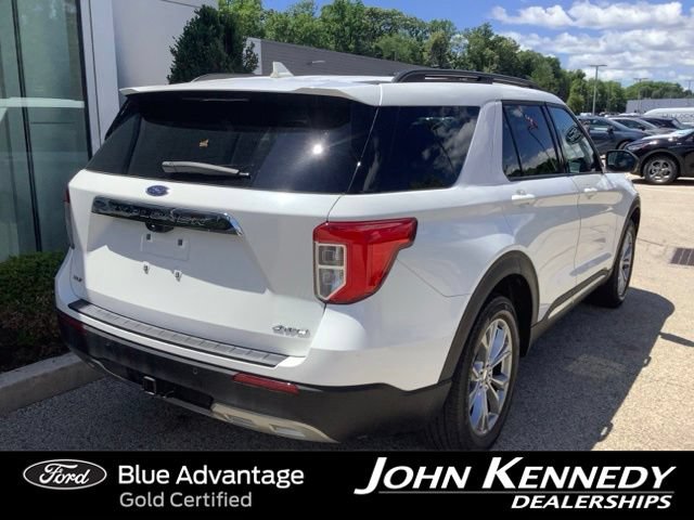 Certified 2023 Ford Explorer XLT w/ Equipment Group 202A AWD/4WD image 3