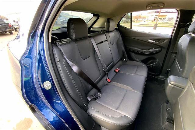 Used 2022 Buick Encore GX Select image 18