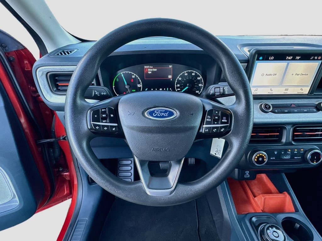 Certified 2023 Ford Maverick XLT FWD image 11