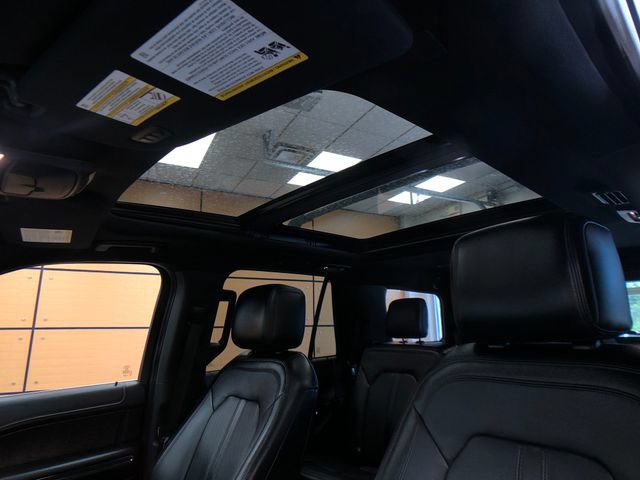 Certified 2019 Ford Expedition Limited w/ Special Edition Package AWD/4WD image 20