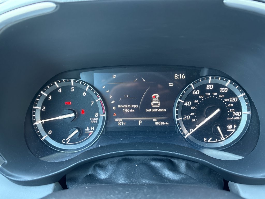 Used 2021 Toyota Highlander XLE AWD/4WD image 5