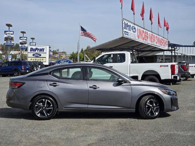 Used 2024 Nissan Sentra SV FWD image 3