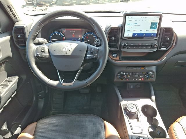 Certified 2022 Ford Bronco Sport Badlands w/ Premium Package AWD/4WD image 11
