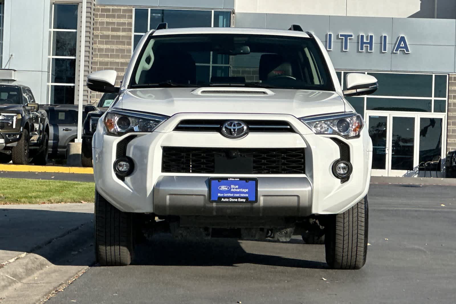 Used 2023 Toyota 4Runner TRD Off-Road Premium w/ Off Road Premium Plus Package AWD/4WD image 10