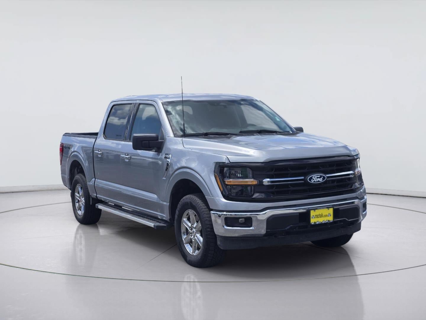 Certified 2025 Ford F150 XLT w/ Equipment Group 301A Standard AWD/4WD image 3