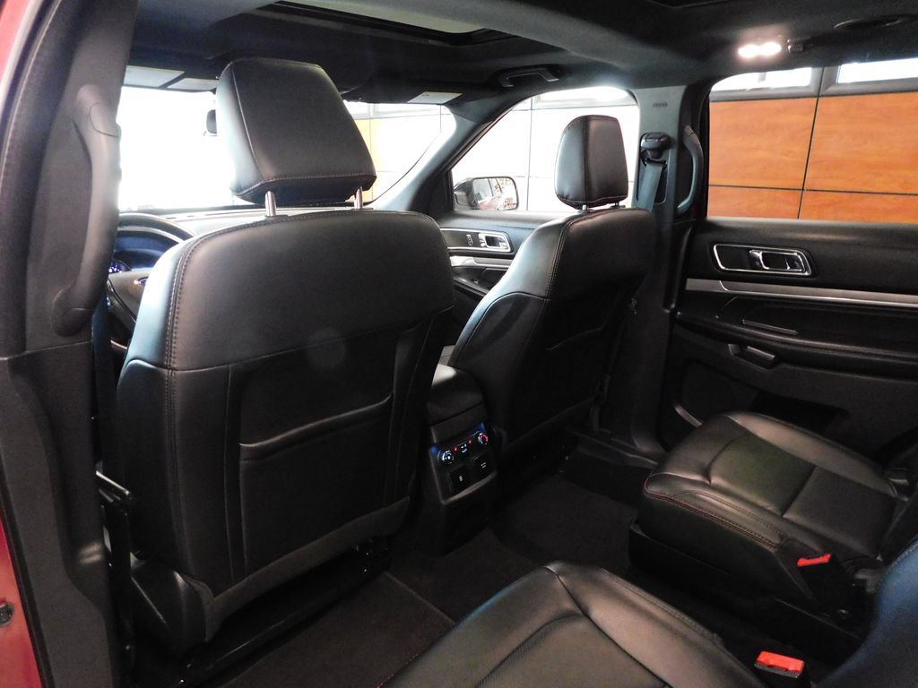 Certified 2019 Ford Explorer Sport w/ Equipment Group 401A AWD/4WD image 30