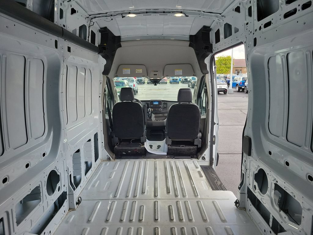 Certified 2025 Ford Transit 250 148 High Roof Extended RWD image 16