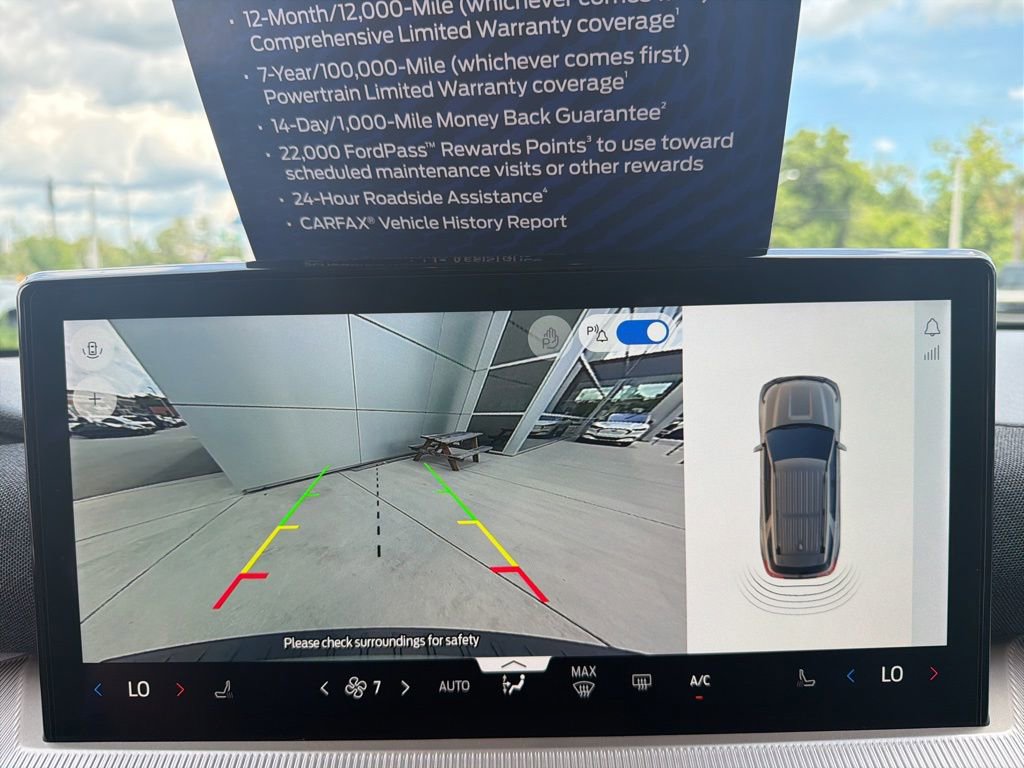 Certified 2025 Ford Explorer Active RWD image 29