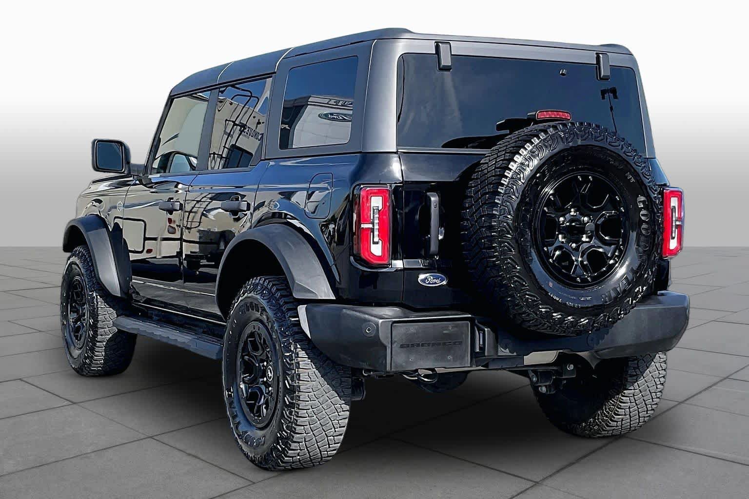 Certified 2024 Ford Bronco Wildtrak AWD/4WD image 12