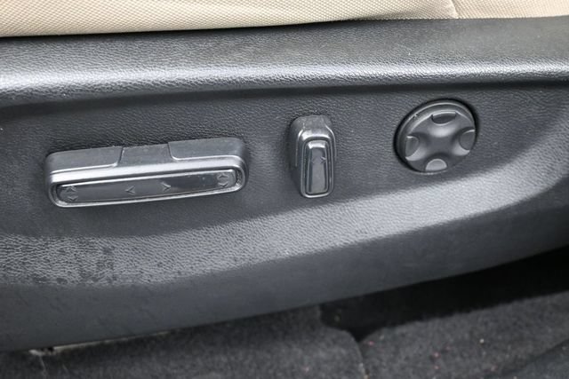 Used 2019 Honda CR-V EX image 12