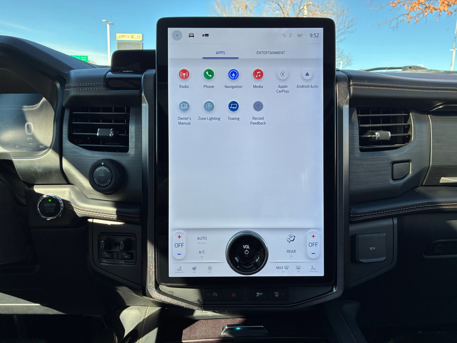 Certified 2023 Ford Expedition Platinum image 12