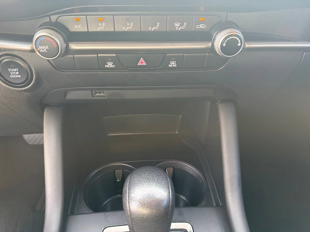 Used 2021 MAZDA MAZDA3 s FWD image 28