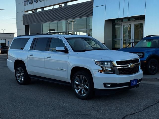 Used 2019 Chevrolet Suburban LT AWD/4WD image 39