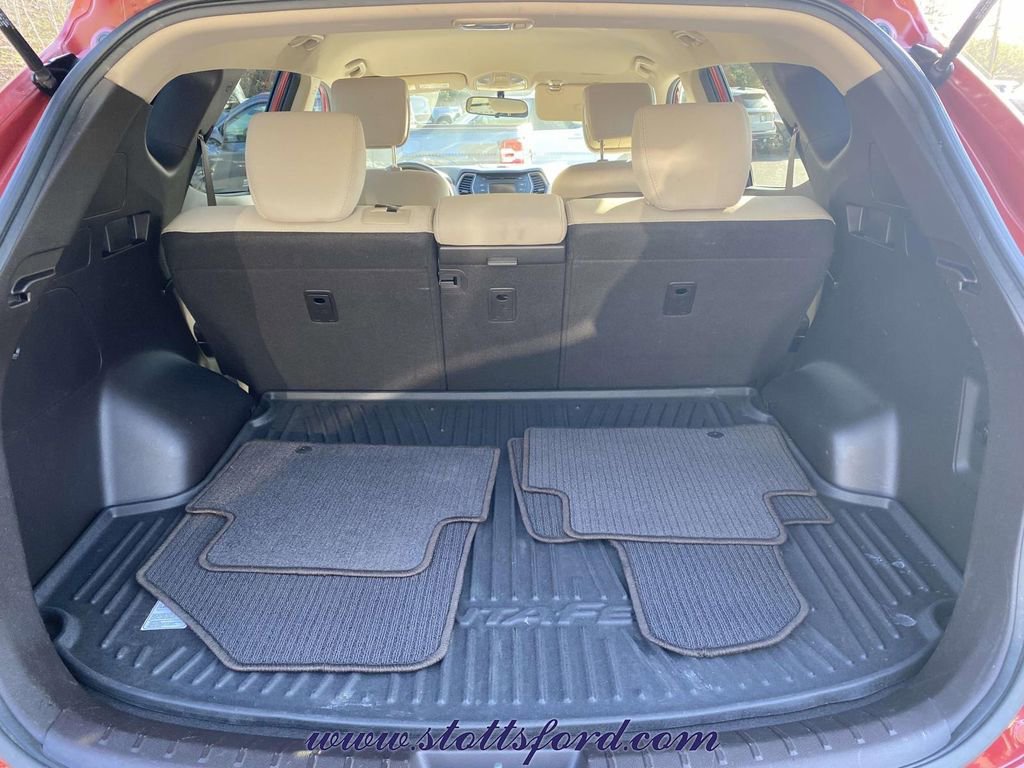 Used 2018 Hyundai Santa Fe Sport AWD/4WD image 9