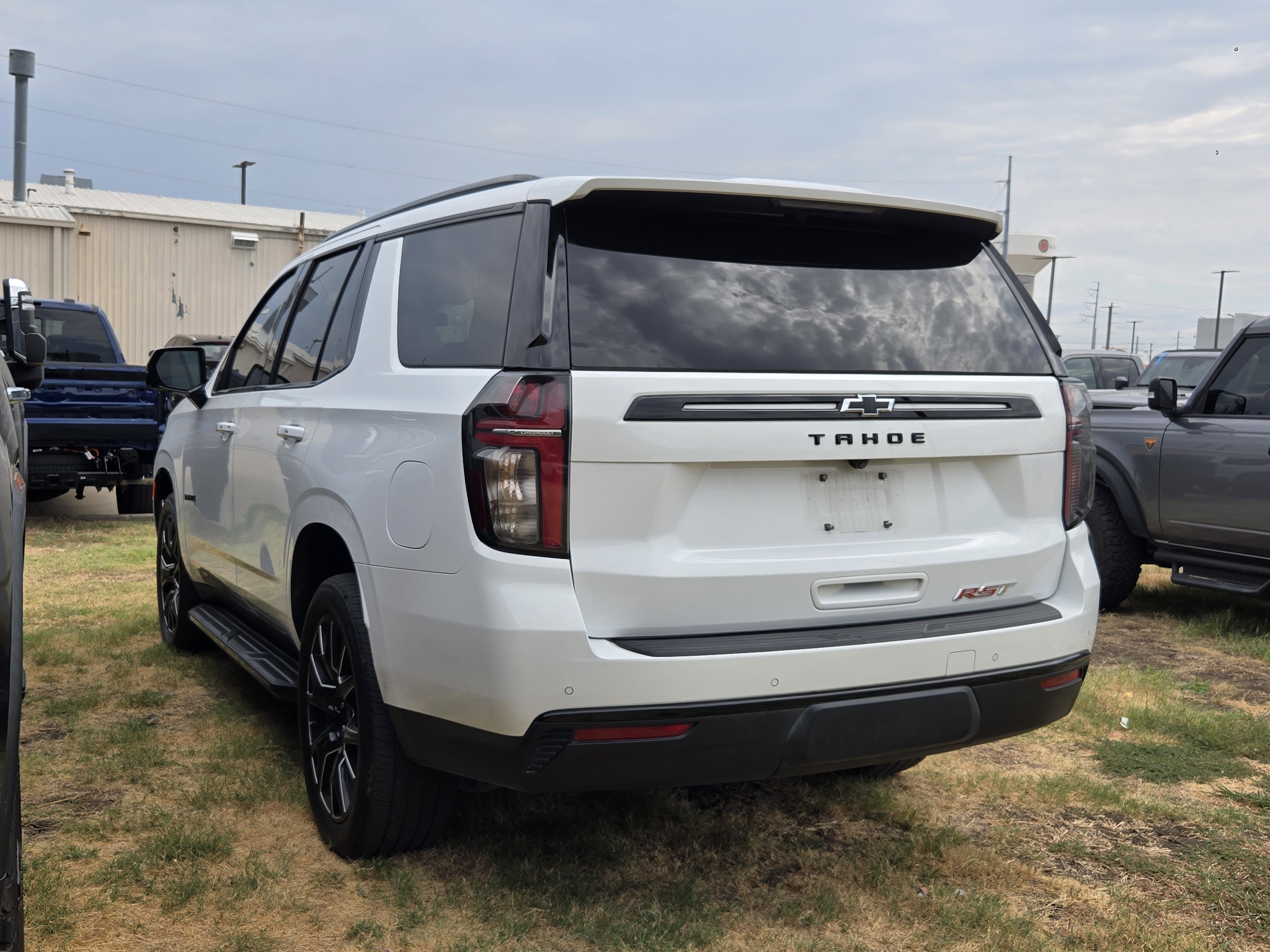 Used 2024 Chevrolet Tahoe RST w/ Luxury Package RWD image 6