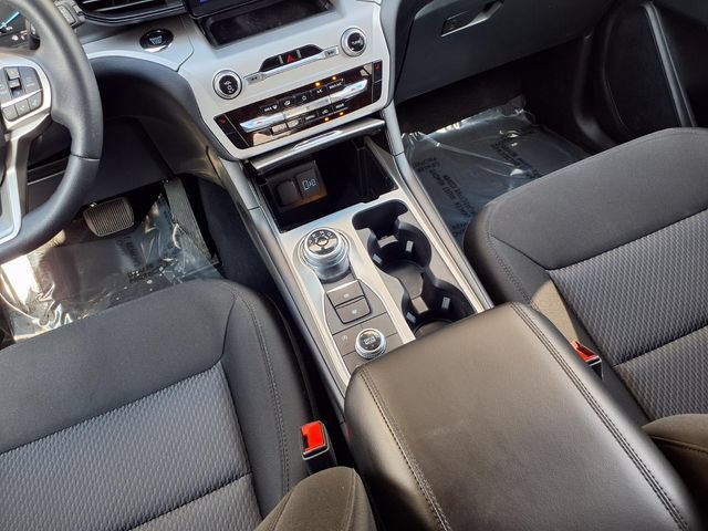 Certified 2024 Ford Explorer XLT AWD/4WD image 11