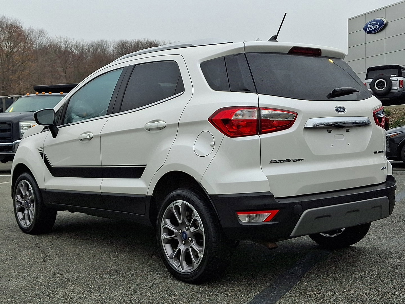 Certified 2022 Ford EcoSport Titanium image 4