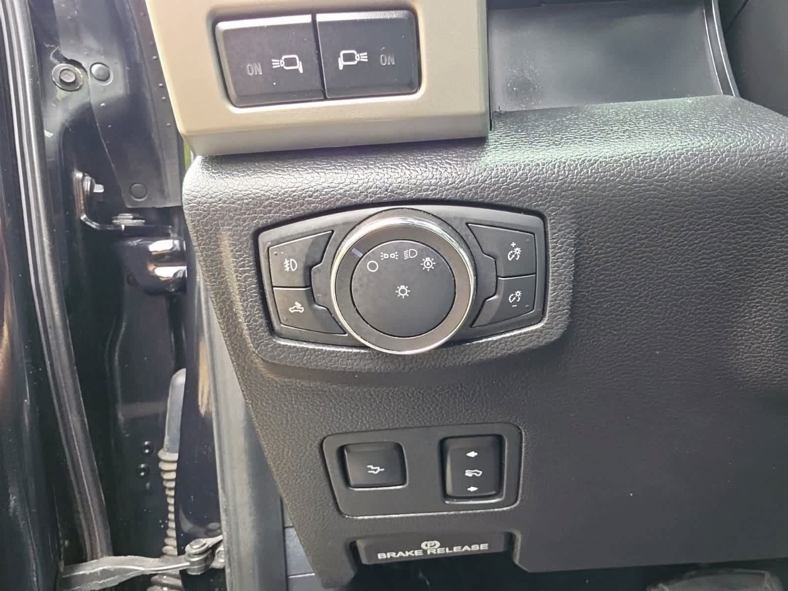 Certified 2020 Ford F250 Lariat AWD/4WD image 26