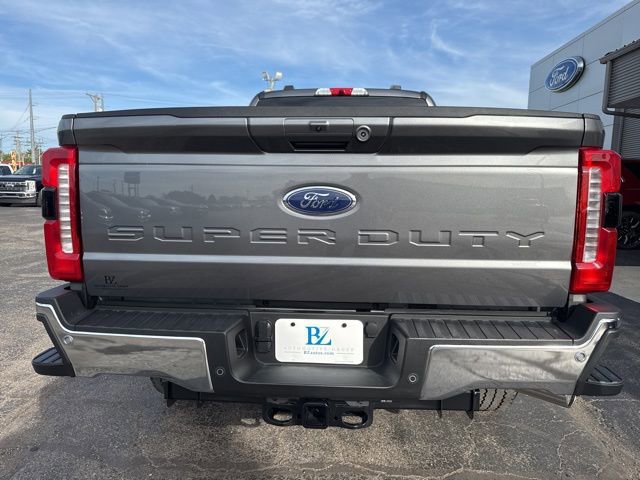 Certified 2025 Ford F350 Lariat w/ Chrome Package image 4