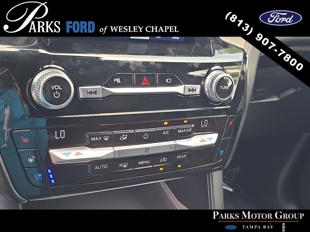 Certified 2021 Ford Explorer Platinum w/ Equipment Group 601A image 25