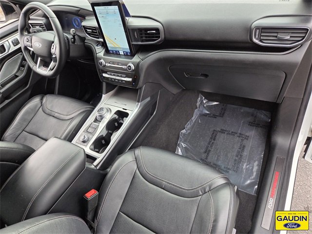Certified 2020 Ford Explorer ST w/ ST Street Pack image 17