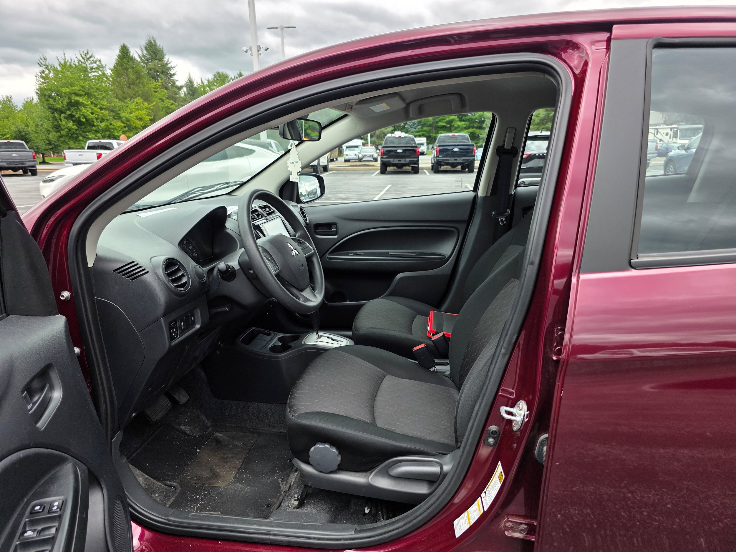 Used 2024 Mitsubishi Mirage ES FWD image 20