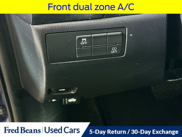 Used 2018 MAZDA MAZDA3 Touring FWD image 13