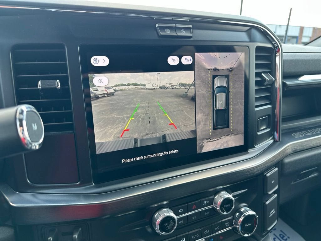 Certified 2025 Ford F250 Lariat w/ Chrome Package AWD/4WD image 20
