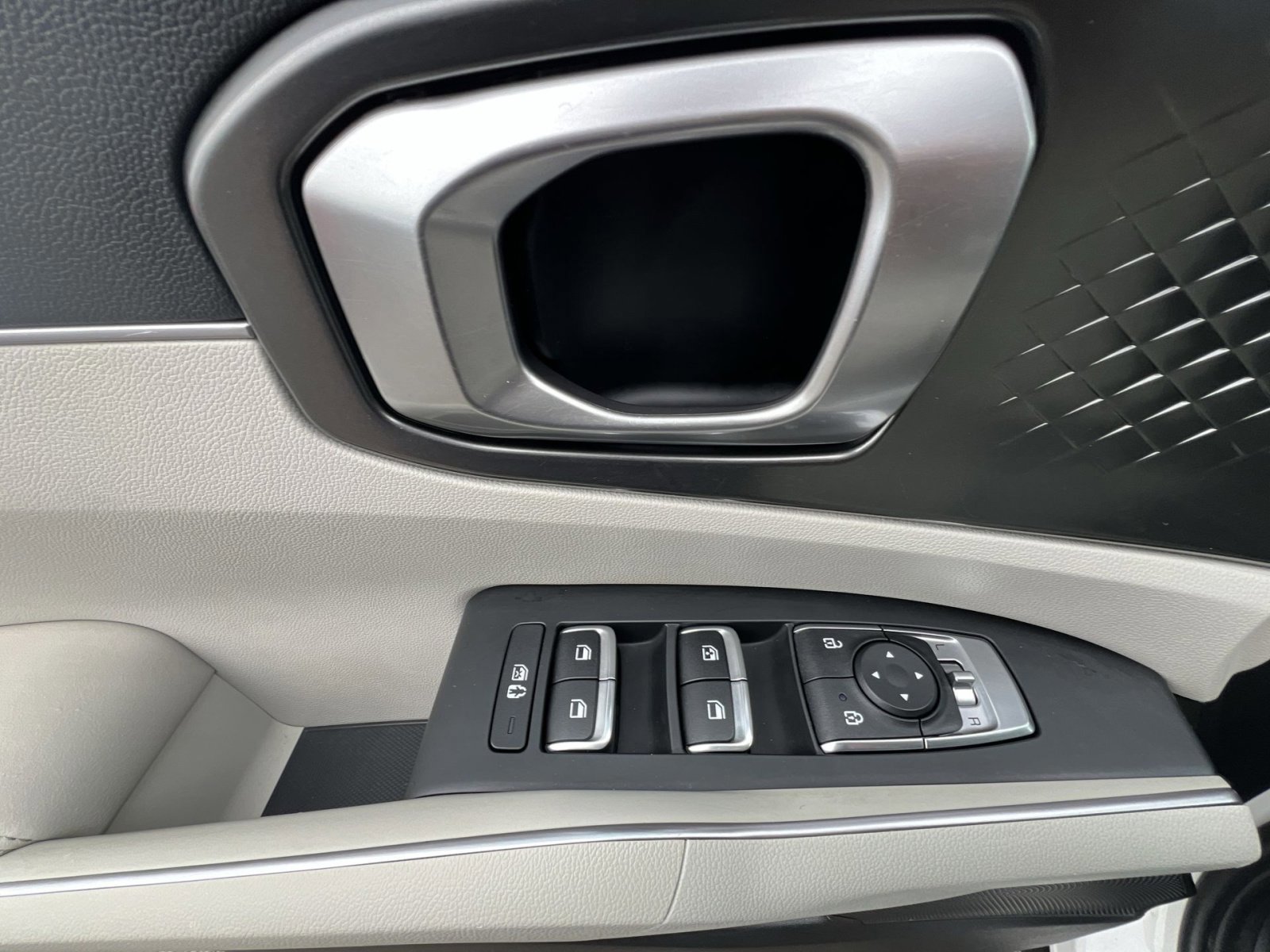 Used 2021 Kia Sorento S image 15