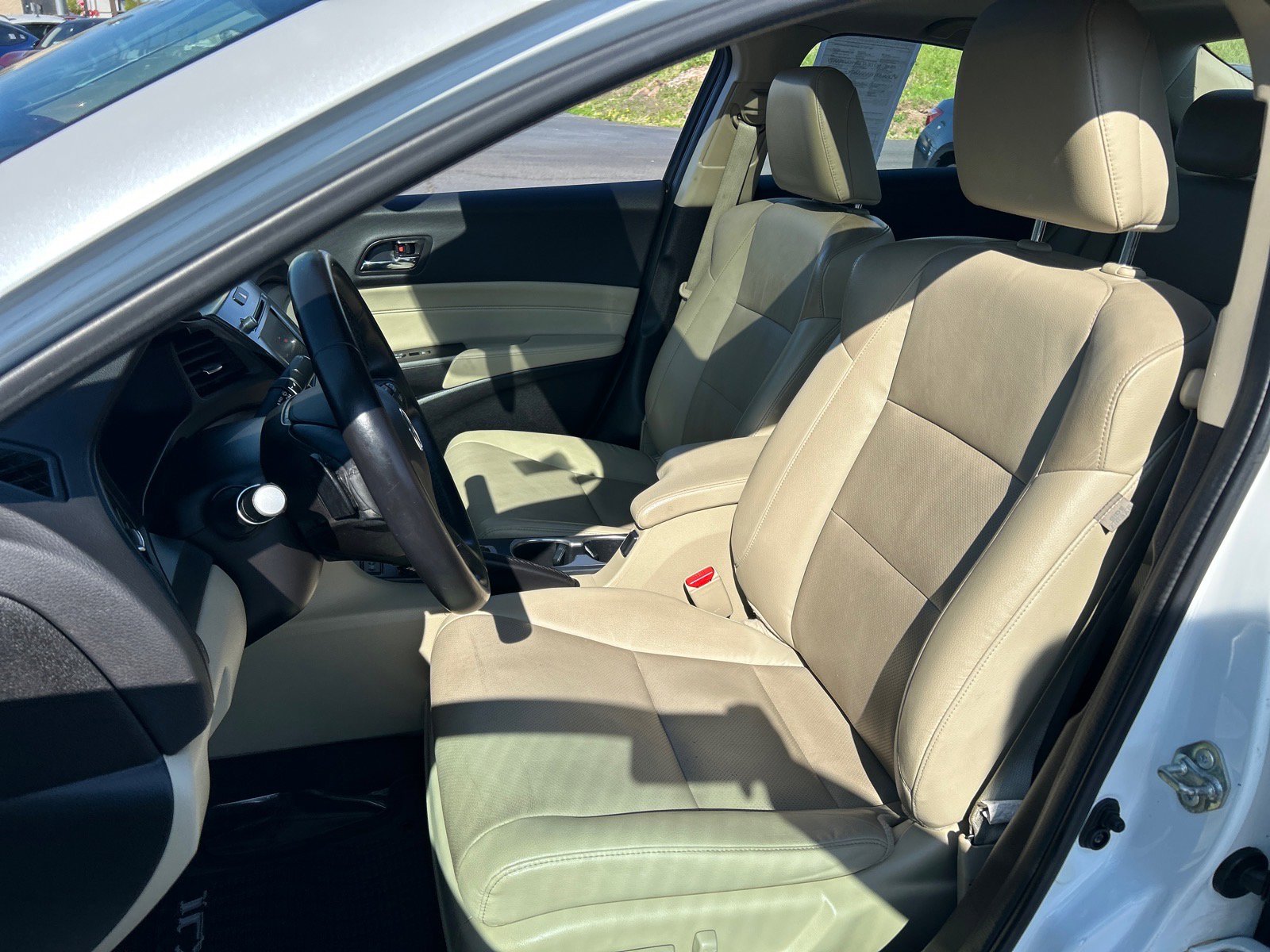 Used 2018 Acura ILX w/ Premium Package image 8