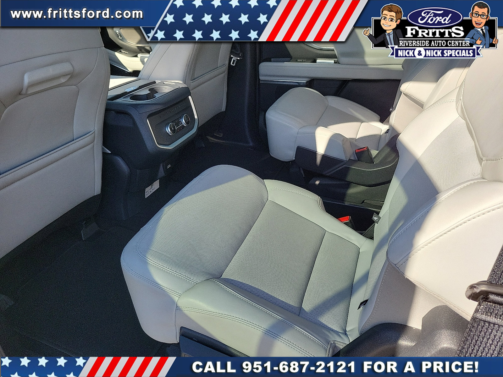 Certified 2025 Ford Expedition Max Platinum w/ Driver's Package AWD/4WD image 15