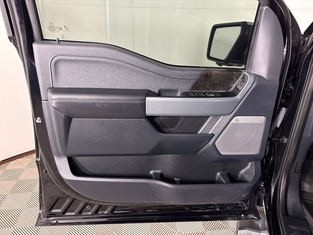 Certified 2023 Ford F150 Lariat w/ Trailer Tow Package AWD/4WD image 17