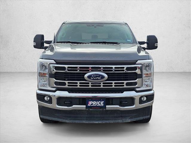 Certified 2025 Ford F250 XLT image 2