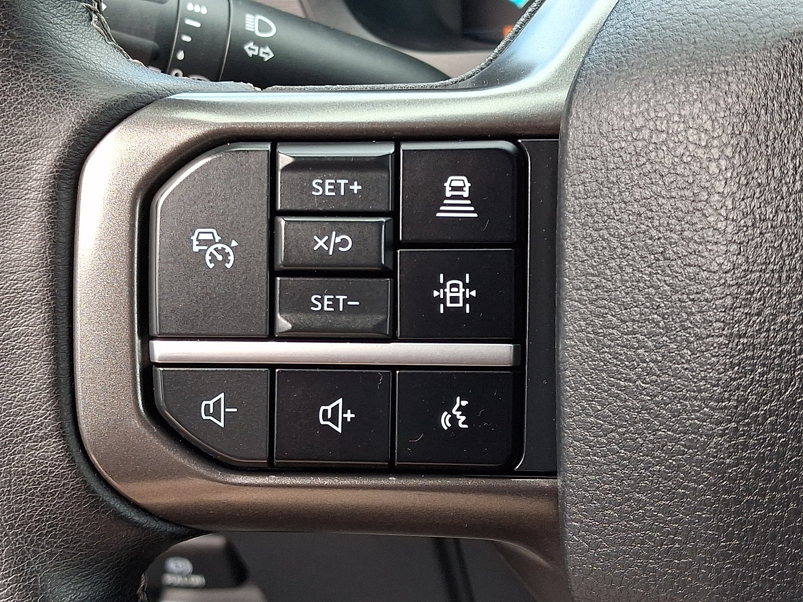 Certified 2024 Ford F150 XLT w/ Equipment Group 302A MID AWD/4WD image 22