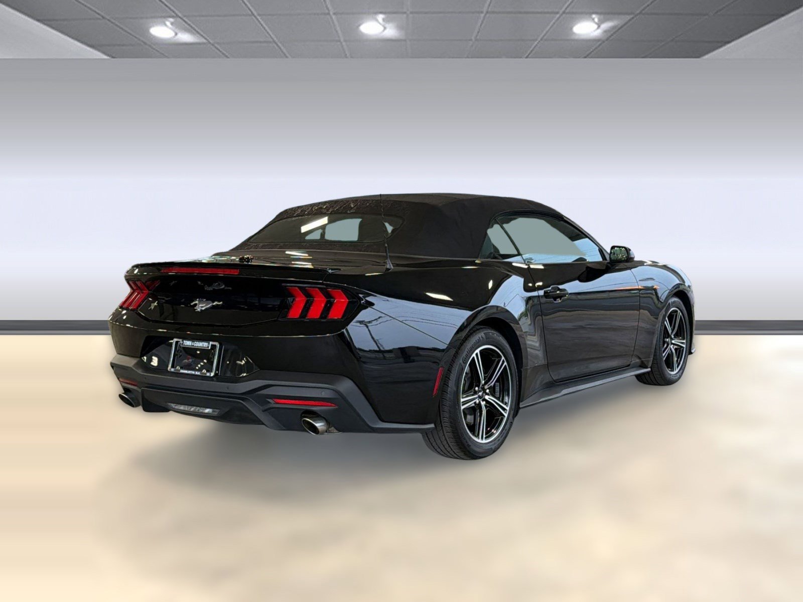 Certified 2025 Ford Mustang Premium RWD image 8