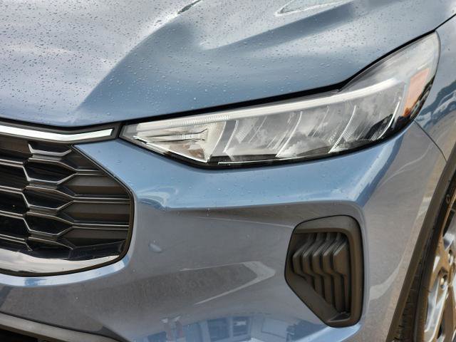 Certified 2025 Ford Escape ST-Line w/ Equipment Group 301A FWD image 7
