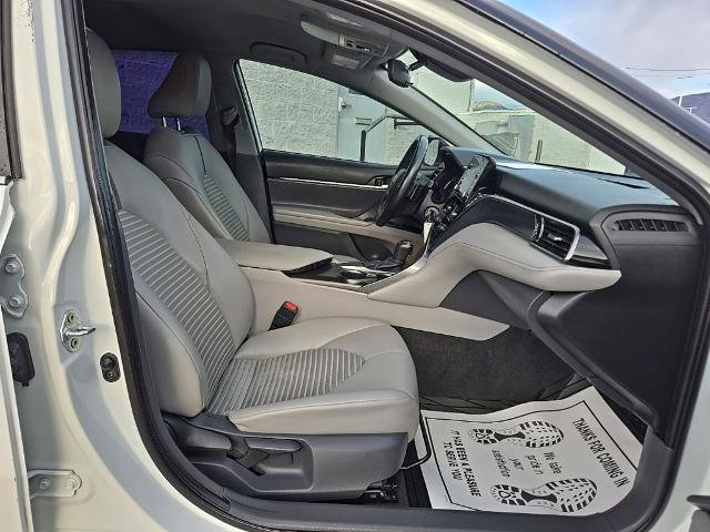 Used 2021 Toyota Camry SE image 31