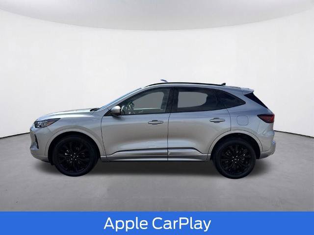 Certified 2023 Ford Escape ST-Line Elite AWD/4WD image 4