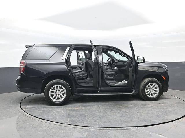 Used 2023 Chevrolet Tahoe LT w/ Luxury Package AWD/4WD image 26