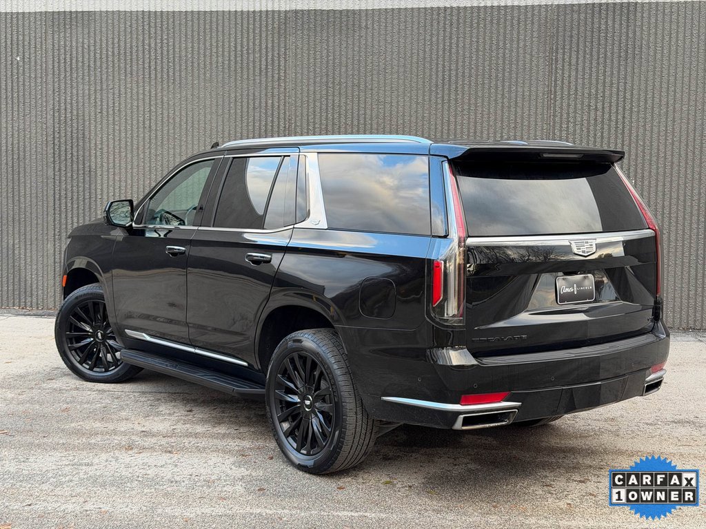 Used 2021 Cadillac Escalade Premium Luxury image 4