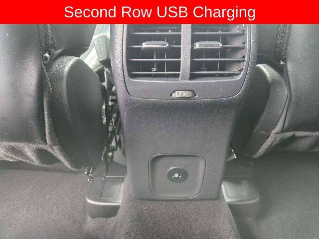 Certified 2025 Ford Escape ST-Line Select AWD/4WD image 10