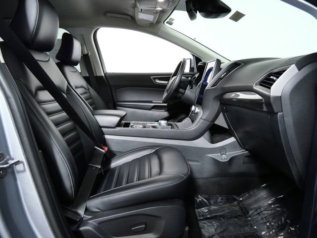 Certified 2024 Ford Edge SEL w/ Convenience Package AWD/4WD image 10