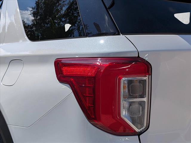 Certified 2023 Ford Explorer XLT w/ Equipment Group 202A AWD/4WD image 10