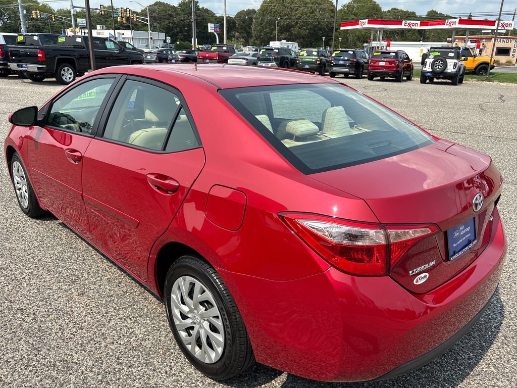 Used 2018 Toyota Corolla LE FWD image 22