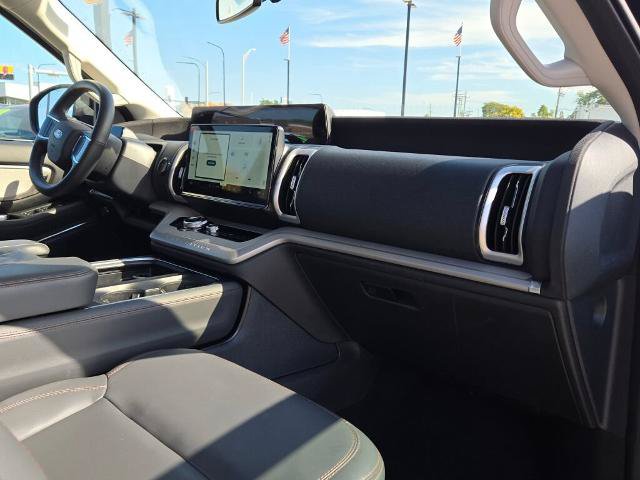 Certified 2025 Ford Expedition Max Active AWD/4WD image 6