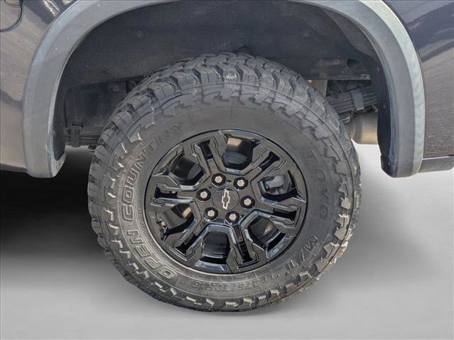 Used 2022 Chevrolet Silverado 1500 ZR2 w/ Technology Package image 24