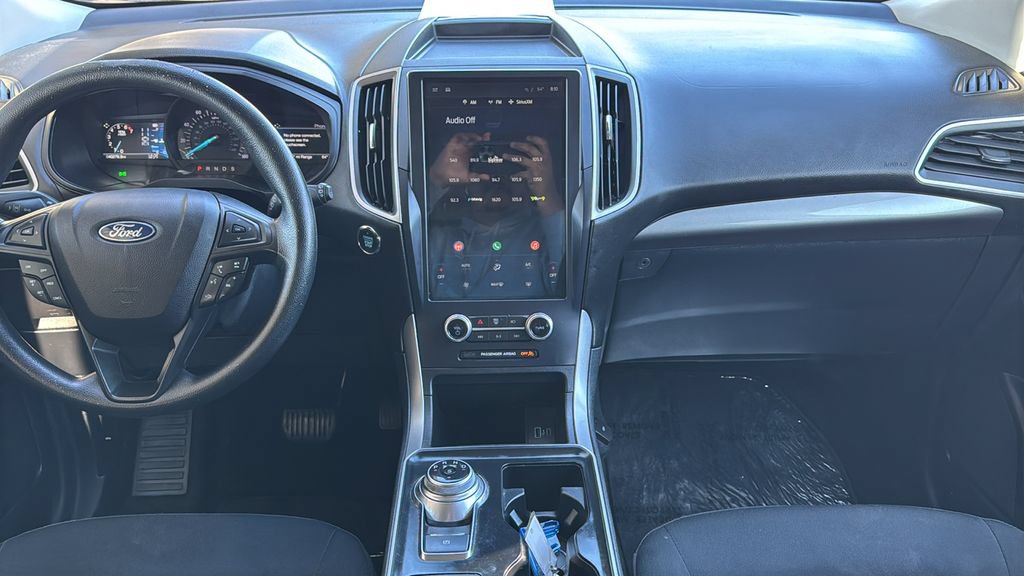 Certified 2022 Ford Edge SE w/ Black Appearance Package AWD/4WD image 9