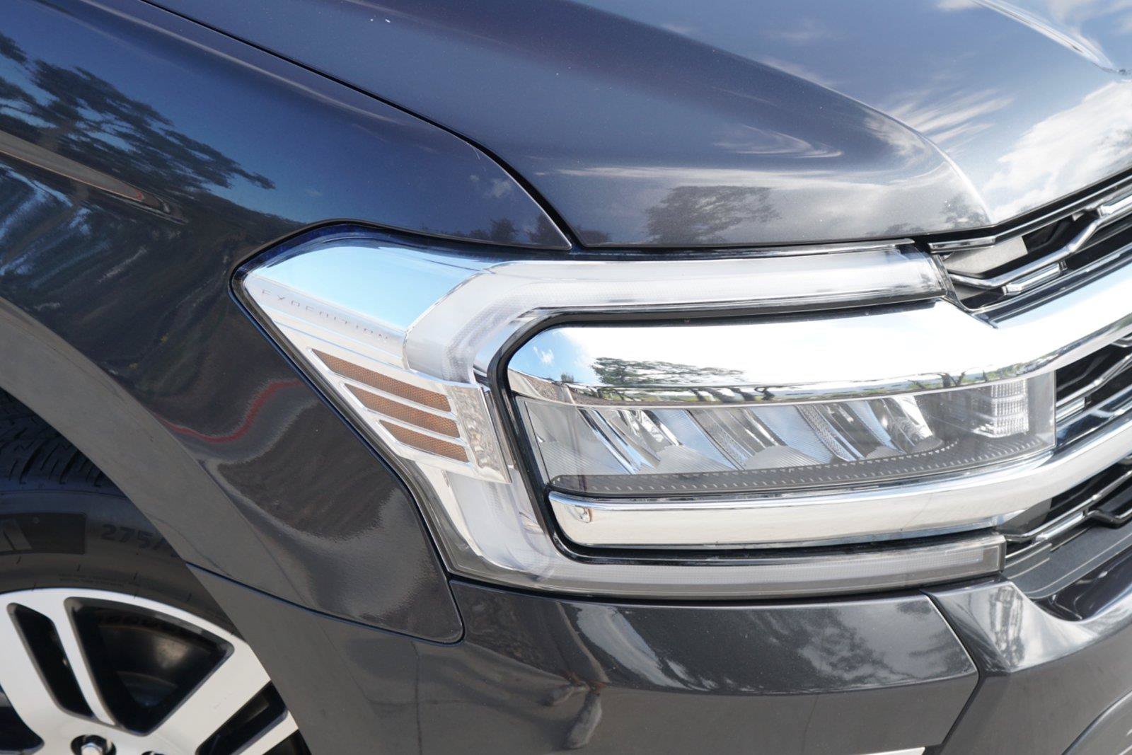Certified 2024 Ford Expedition Max Limited AWD/4WD image 3